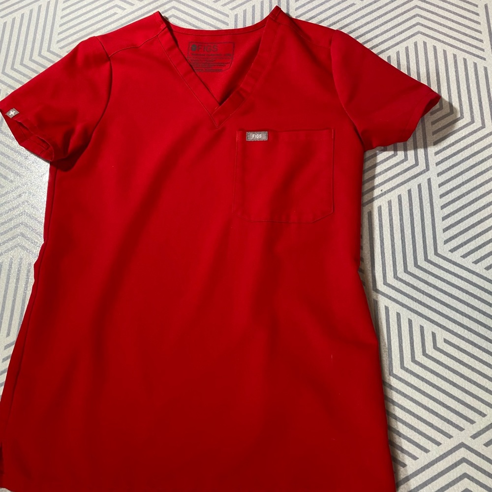 Figs Scrubs Red Yola XXS bottoms and Catarina One pocket XXS top